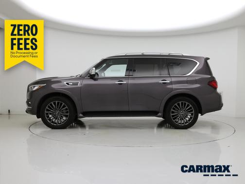 Gray 2023 INFINITI QX80 Sensory
