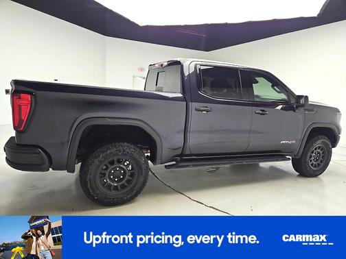 2023 GMC Sierra 1500 AT4X