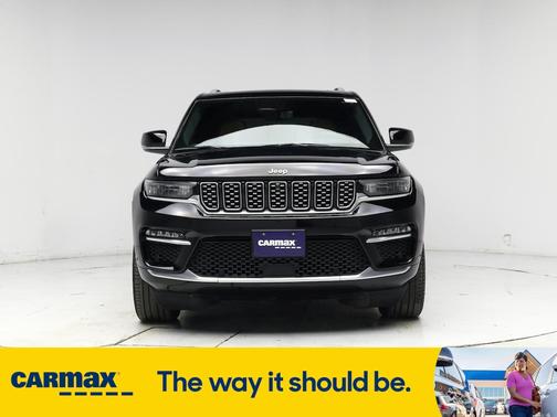 2022 Jeep Grand Cherokee Summit