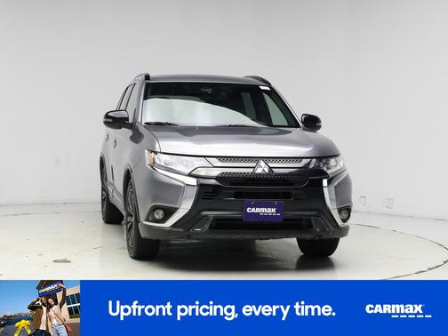 2020 Mitsubishi Outlander LE
