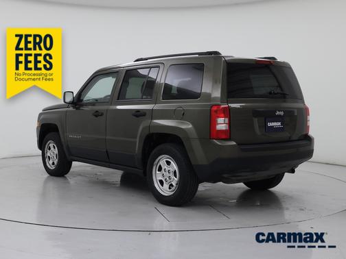 Green 2015 Jeep Patriot Sport