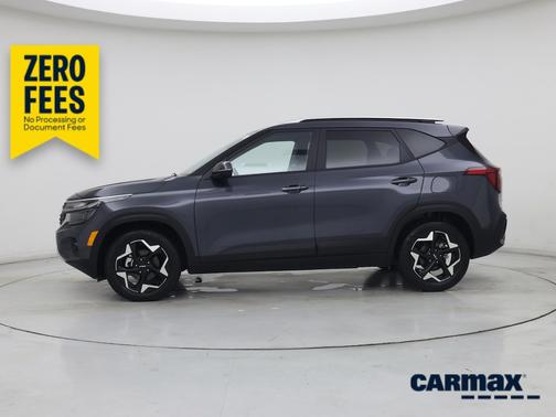 Gray 2025 Kia Seltos S