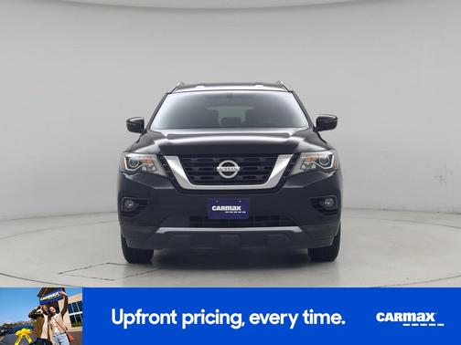 2017 Nissan Pathfinder SV