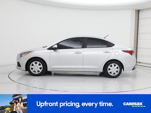 2020 Hyundai Accent SE