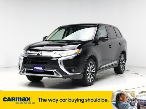 2020 Mitsubishi Outlander SE