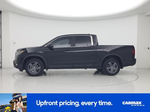Black 2023 Honda Ridgeline RTL