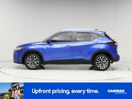 2022 Nissan Kicks SV