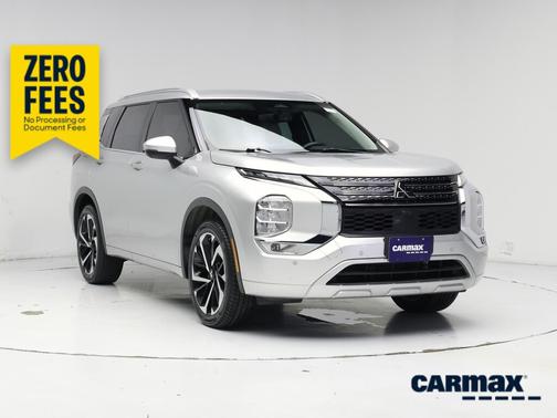 Silver 2023 Mitsubishi Outlander SEL