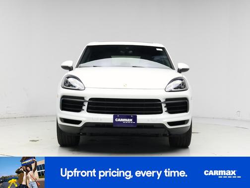 White 2019 Porsche Cayenne