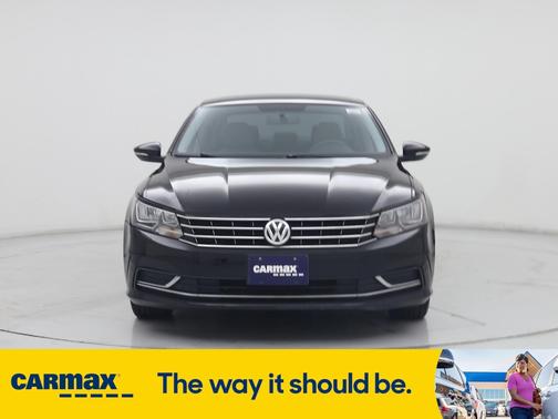 2017 Volkswagen Passat S