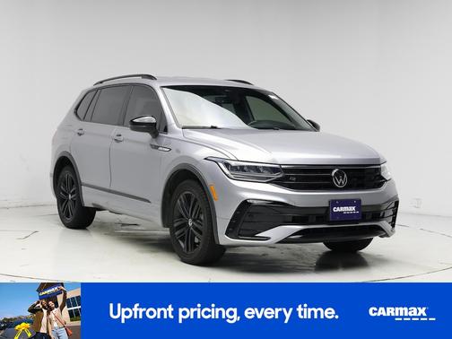 Gray 2022 Volkswagen Tiguan SE R-Line Black