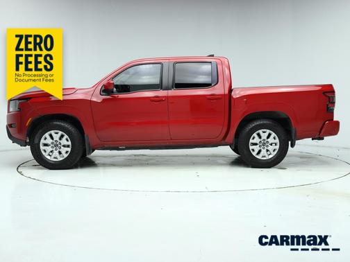 Red 2022 Nissan Frontier SV