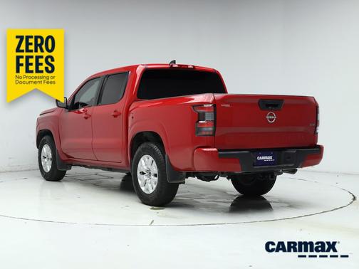 Red 2022 Nissan Frontier SV