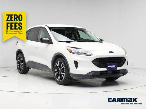 White 2022 Ford Escape SE