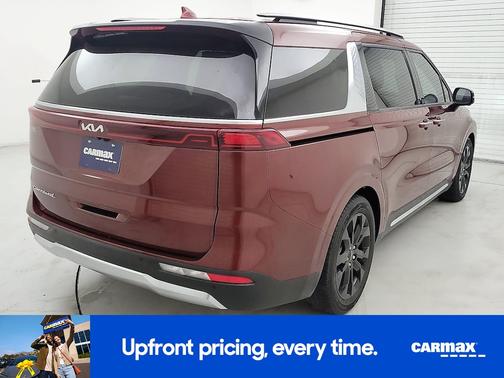 2022 Kia Carnival SX