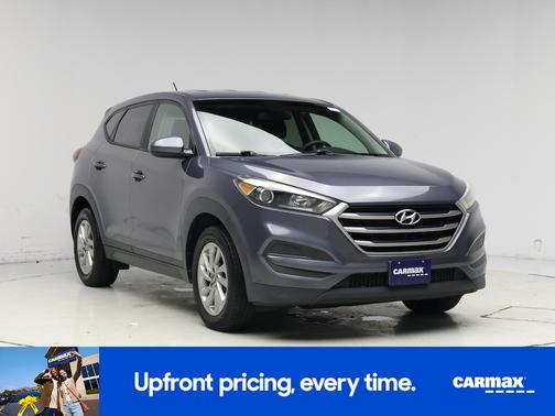Gray 2018 Hyundai TUCSON SE