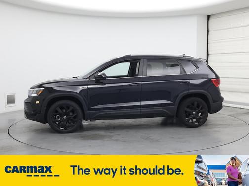2023 Volkswagen Taos SE