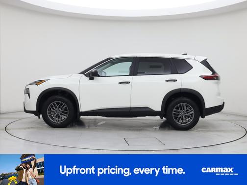 White 2025 Nissan Rogue S