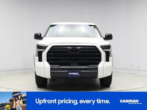 White 2022 Toyota Tundra SR5