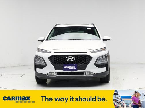 2020 Hyundai KONA SEL Plus