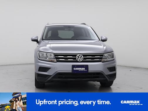 Silver 2019 Volkswagen Tiguan SE