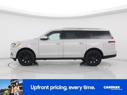 2022 Lincoln Navigator L Reserve
