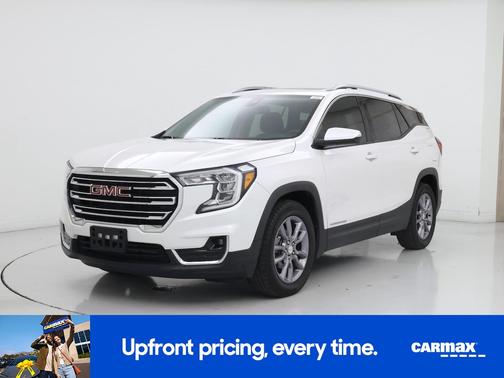 White 2023 GMC Terrain SLT