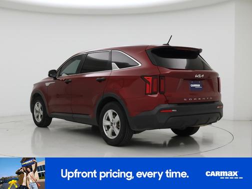 Red 2022 Kia Sorento LX