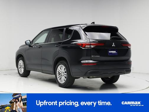 2024 Mitsubishi Outlander ES