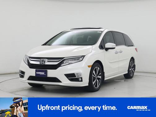 White 2019 Honda Odyssey Elite