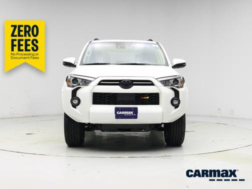 White 2024 Toyota 4Runner SR5 Premium