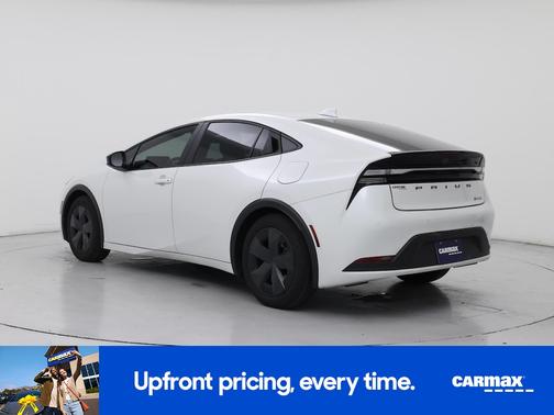 White 2025 Toyota Prius Plug-In Hybrid SE