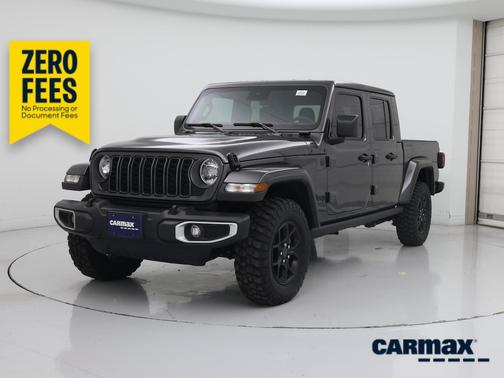 Gray 2025 Jeep Gladiator Texas Trail