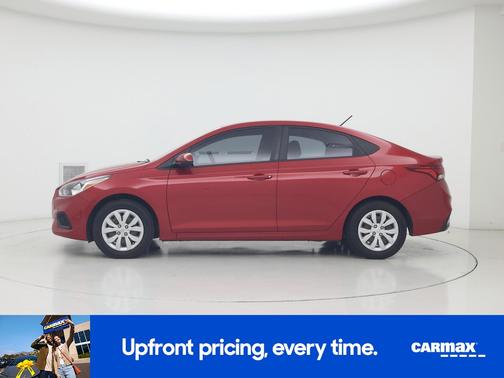 Red 2022 Hyundai Accent SE