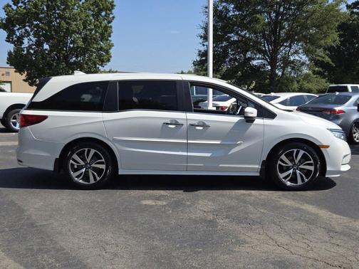 2022 Honda Odyssey Touring