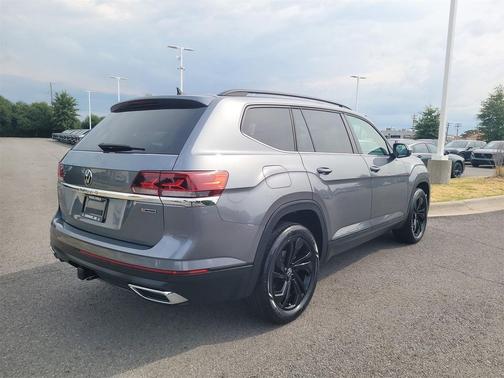 2022 Volkswagen Atlas 3.6L SE w/Technology
