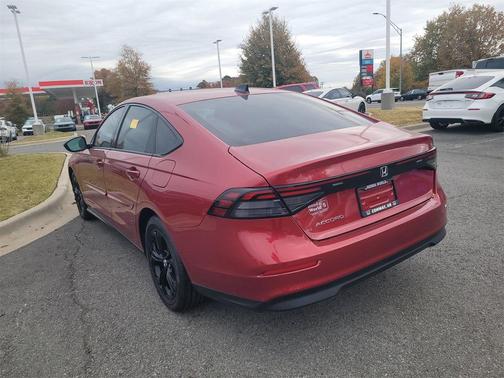 2025 Honda Accord Sport SE 1.5T