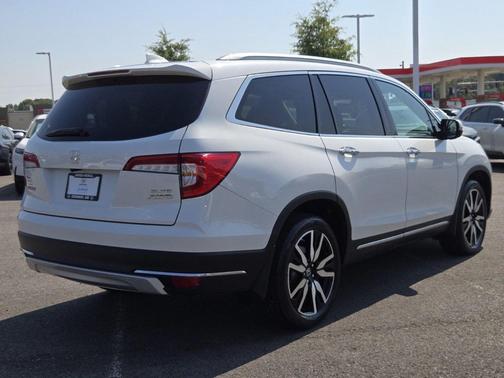 2021 Honda Pilot AWD Elite