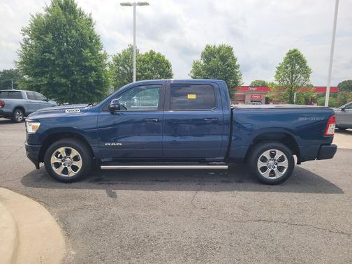 Patriot Blue Pearlcoat 2023 RAM 1500 Big Horn/Lone Star