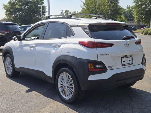 2021 Hyundai KONA SEL