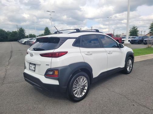 2021 Hyundai KONA SEL