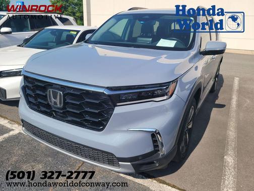 Sonic Gray Pearl 2024 Honda Pilot Touring 8-Passenger