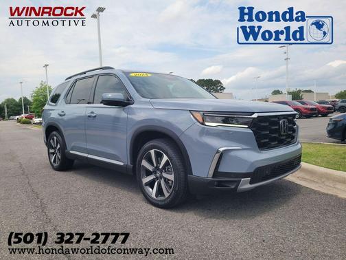 Sonic Gray Pearl 2024 Honda Pilot Touring 8-Passenger