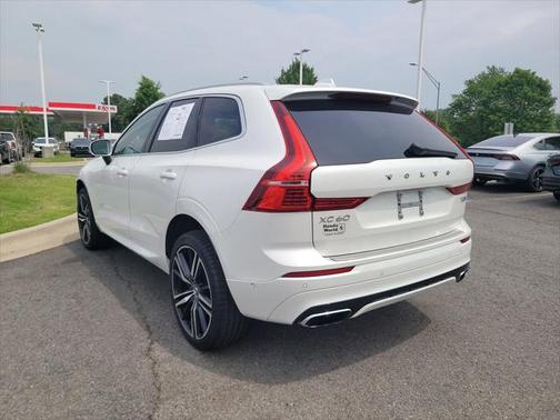 2019 Volvo XC60 T5 R-Design