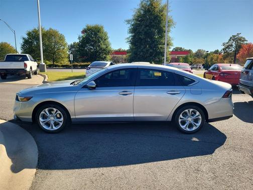 2024 Honda Accord LX 1.5T