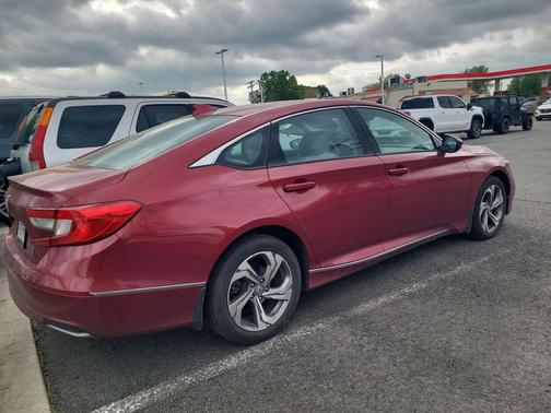 Radiant Red 2018 Honda Accord EX-L