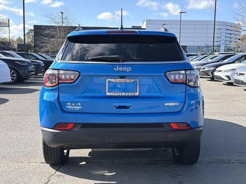Laser Blue Pearlcoat 2022 Jeep Compass Latitude