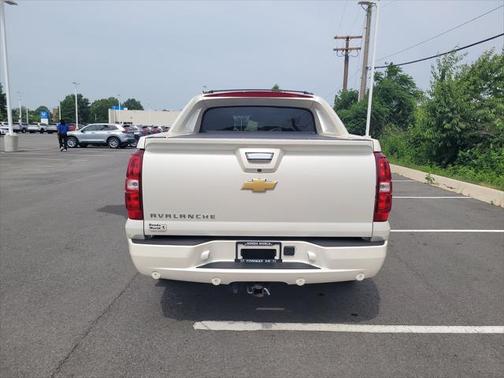2013 Chevrolet Avalanche LTZ