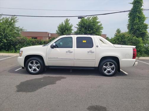 2013 Chevrolet Avalanche LTZ
