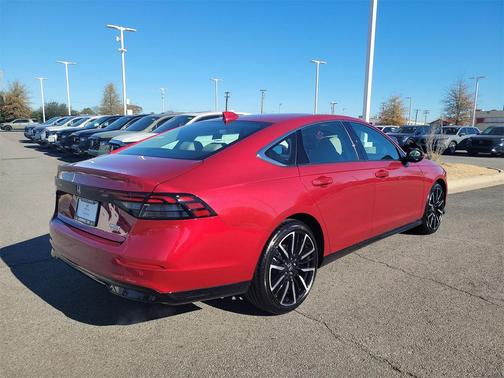 2023 Honda Accord Hybrid Touring